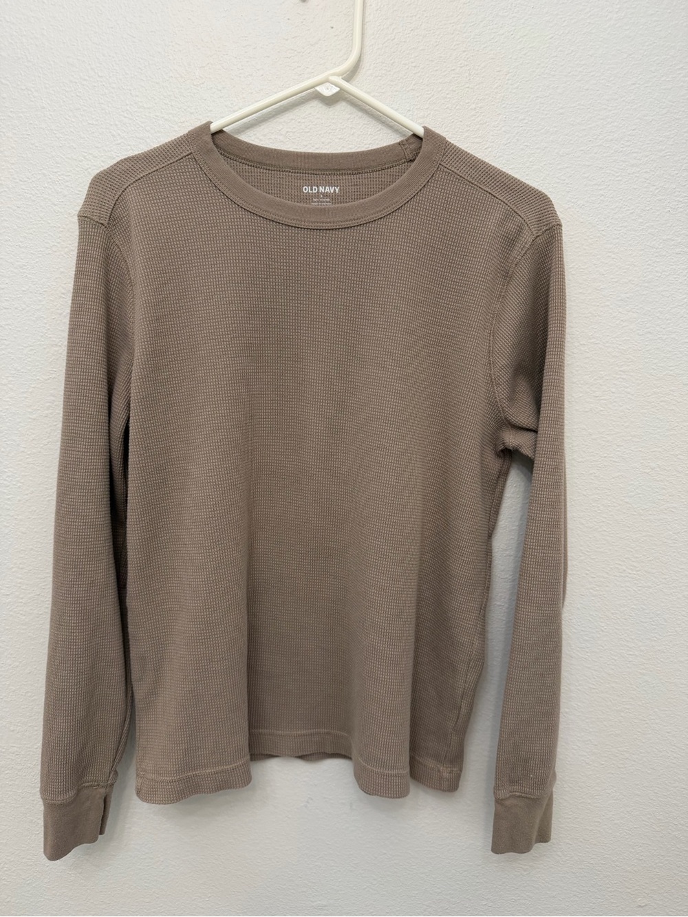 Old Navy Men's Long-Sleeve Thermal Crew in Taupe Brown